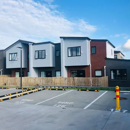 Villa Cozy Brand New Townhouse 24